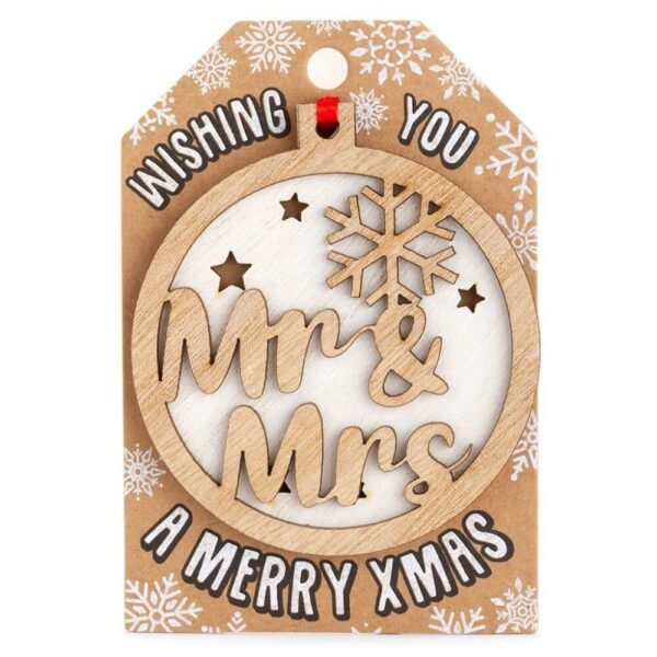 mr-mrs-wooden-tree-decoration