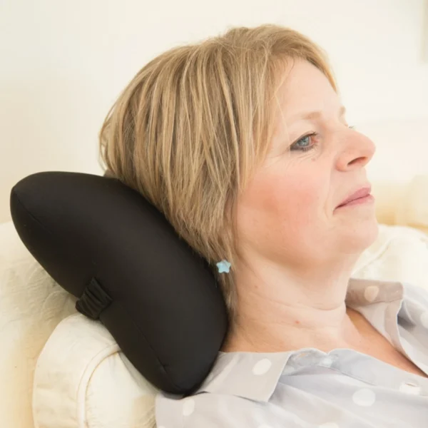 massage-neck-cushion-black massage-neck-cushion-black
